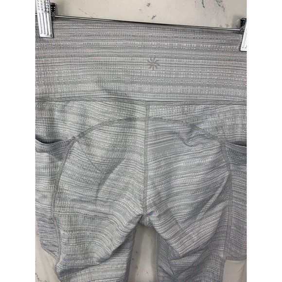 ATHLETA CHAT TO TOWN Sz S  Striped Gray White Crop Pocket Mesh Leggings - Picture 5 of 6